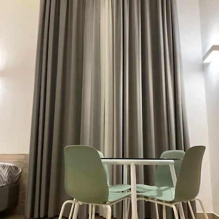 4stanze * Naples