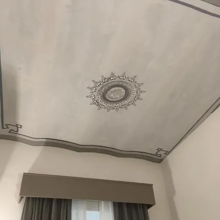 4stanze بيت ضيافة 4*