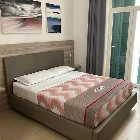 4stanze 4* نابولي