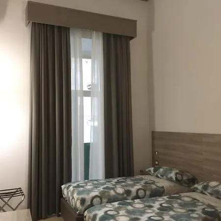 4stanze Affittacamere 4*